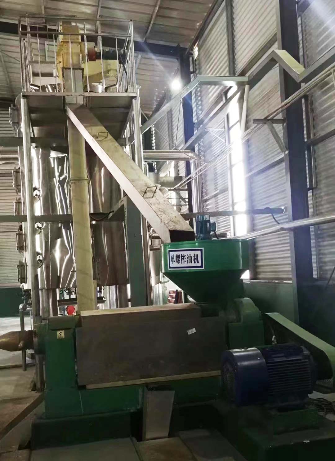 单螺榨油机